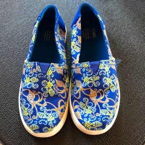 Toms glow in the dark octopus print shoes